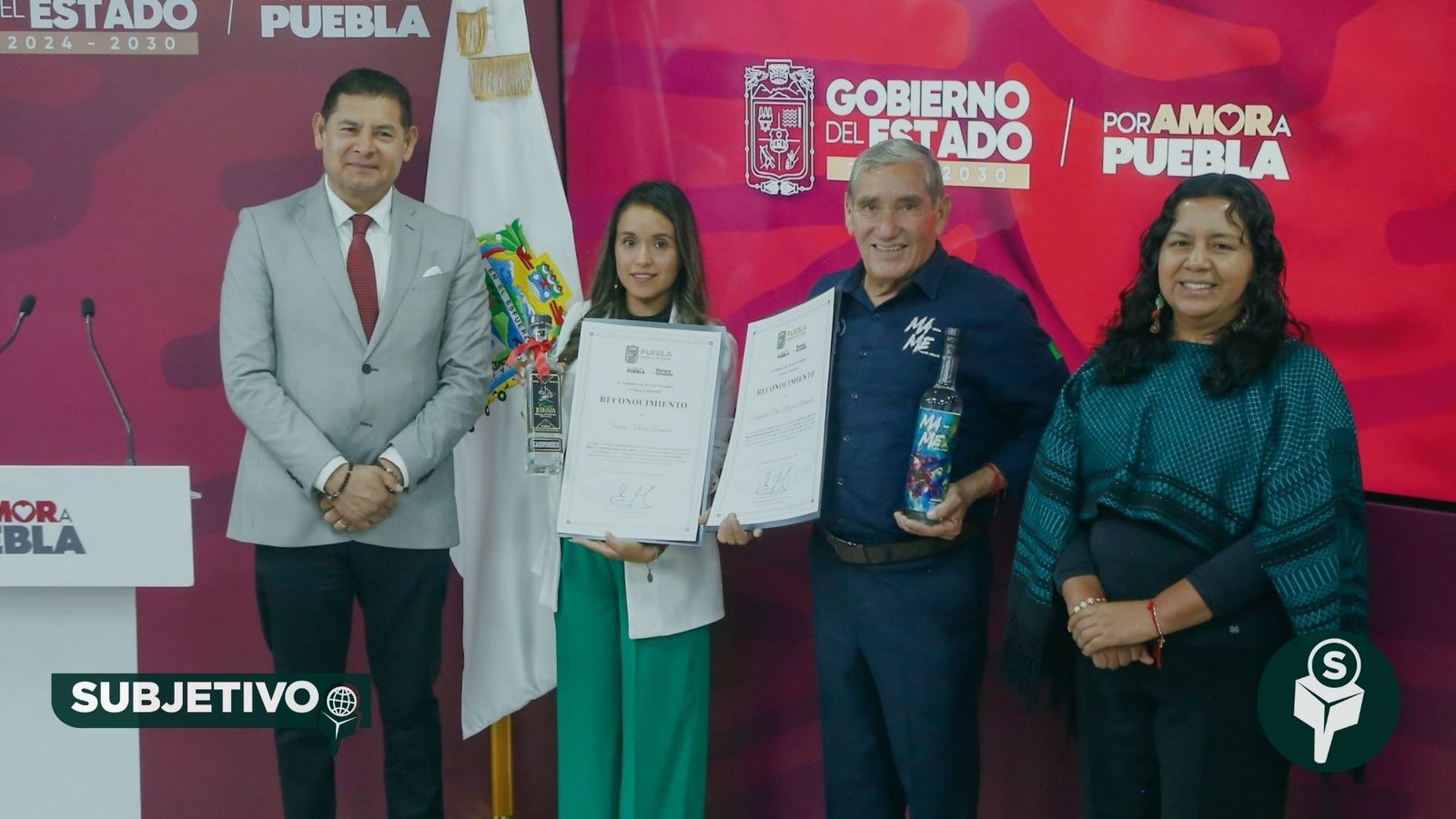 Mezcal poblano arrasa y gana 91 medallas nacionales