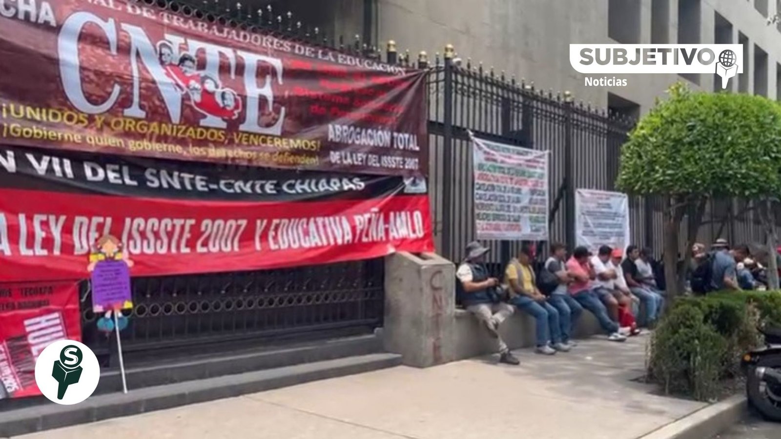 Pagos irregulares de la CNTE; muertos y aviadores cobran nominas