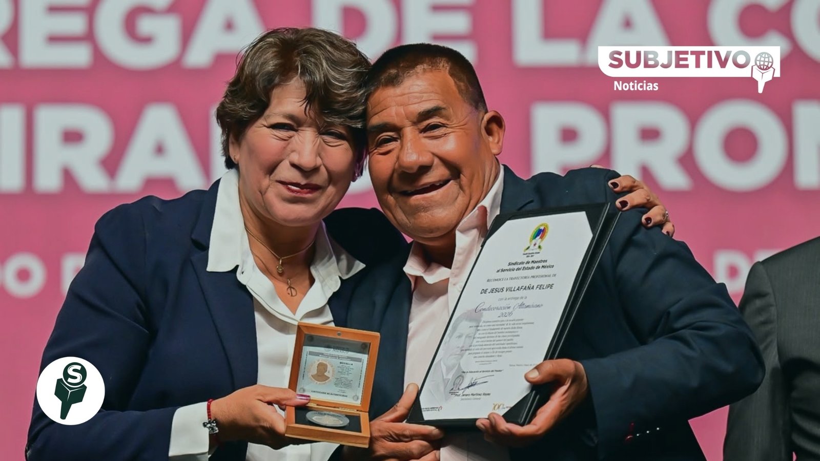 Delfina Gómez reconoce a 399 docentes con más de 40 años de servicio