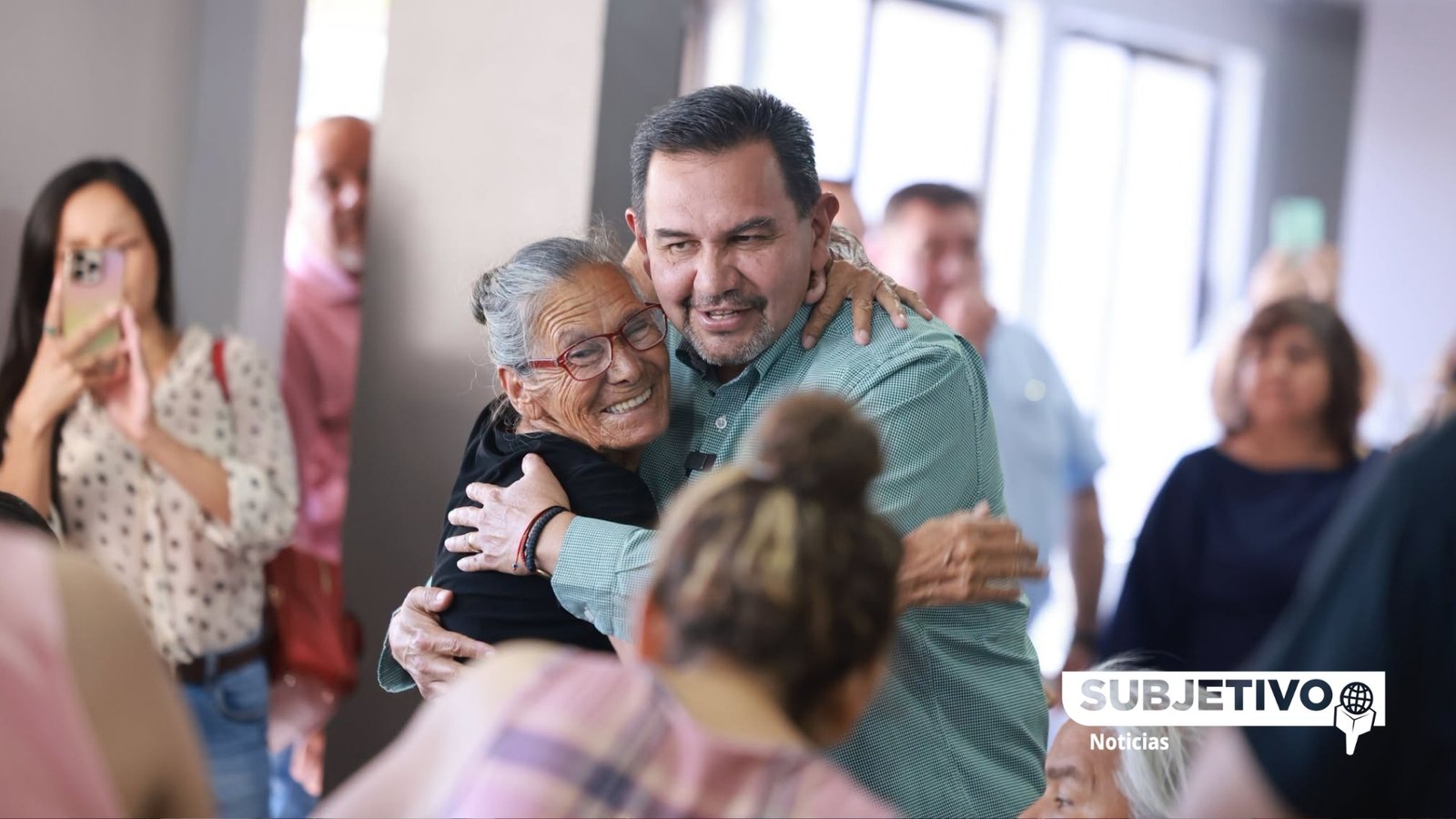 Cruz Pérez Cuéllar suma respaldo de Morena en Ciudad Juárez