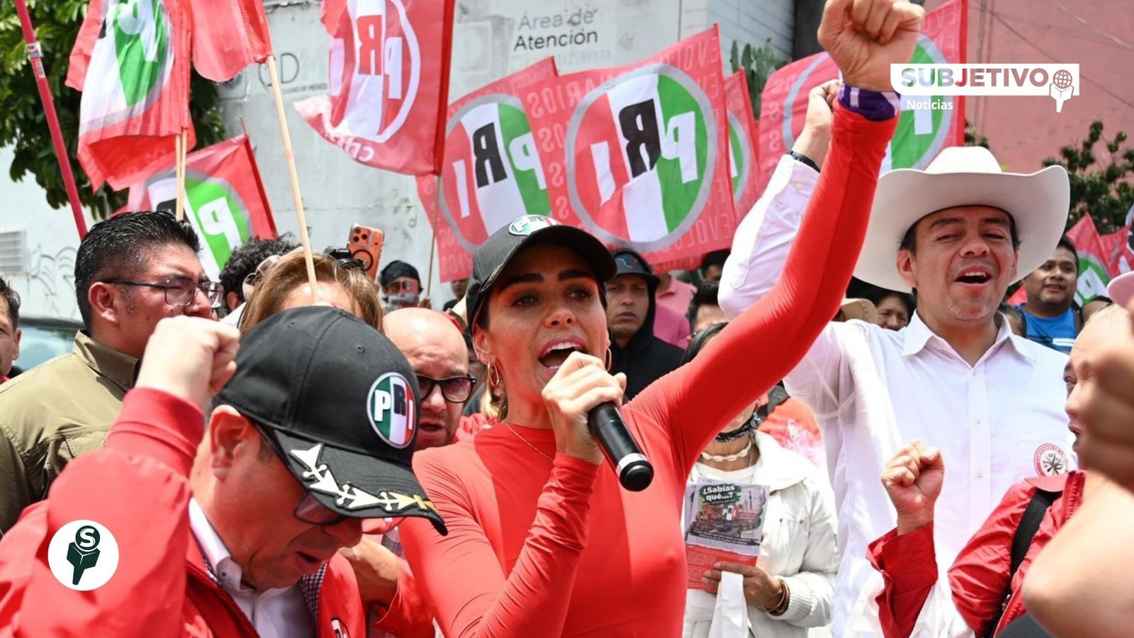 ¿No que independiente? A Alessandra se le vio lo Rojo con el PRI