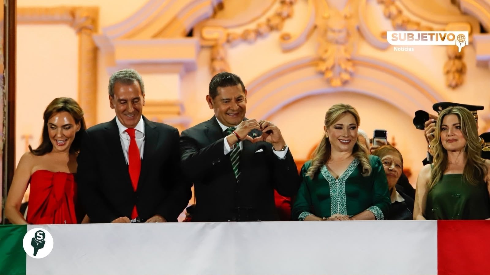 Armenta defiende soberanía en el Grito de Puebla