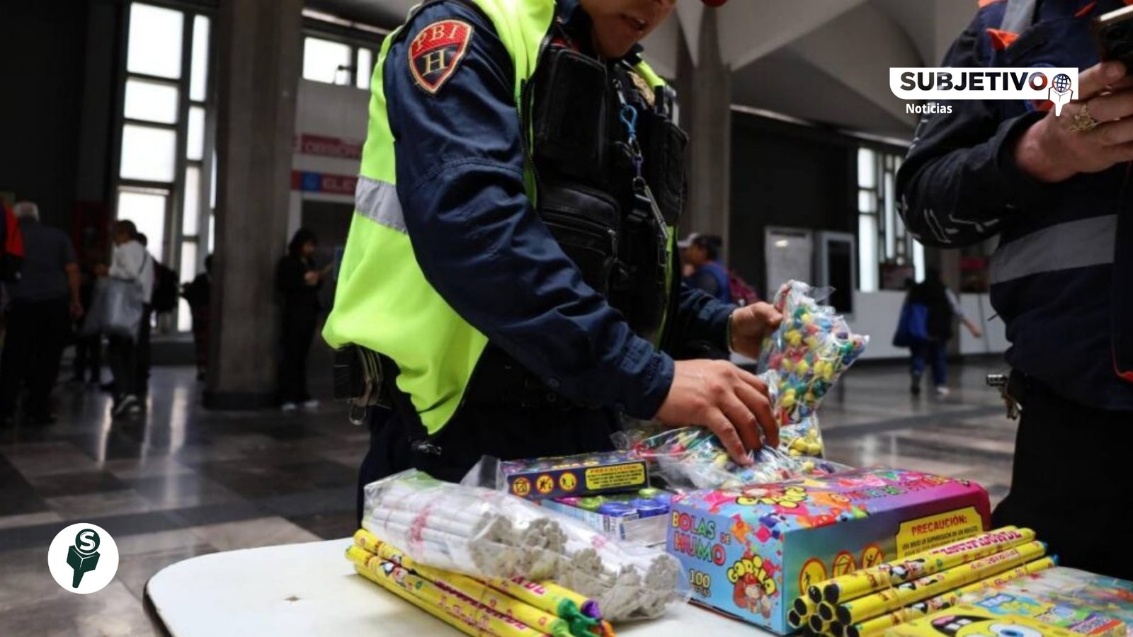 Aseguran 548 kilos de pirotecnia en el Metro de CDMX