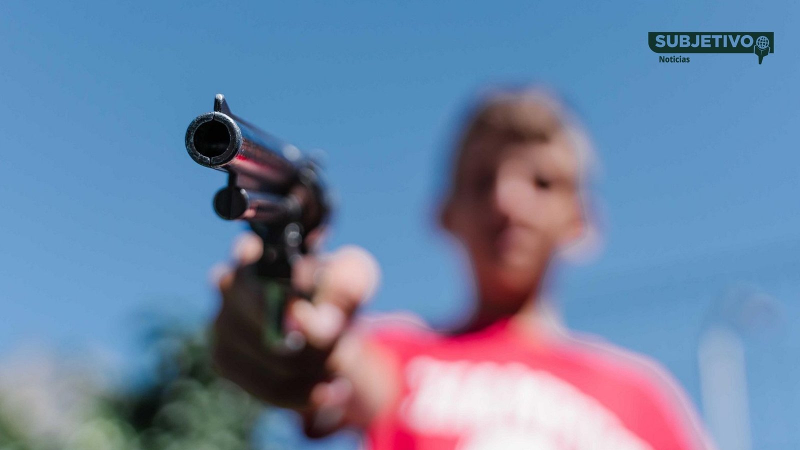 Adolescentes de EU venden armas a cárteles mexicanos, revela NYT